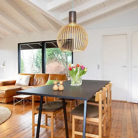 別荘 Tranquil Holiday Home In Hovedstaden With Terrace ジルレジェ